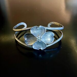 Vintage Stuart Nye 925 Sterling Silver Open Cuff Bracelet w/Dogwood Flower